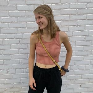 Meet your Posher, Serena